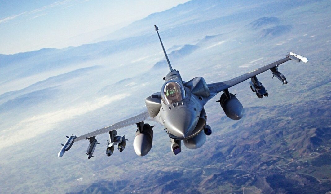 f16