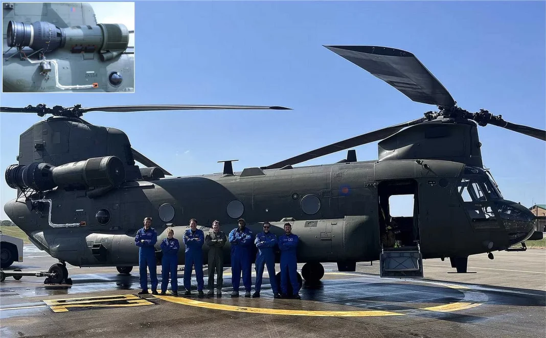 İngiltere’nin Chinook Mk 6 Helikopteri İngiltere’nin Chinook Mk 6 Helikopteri
