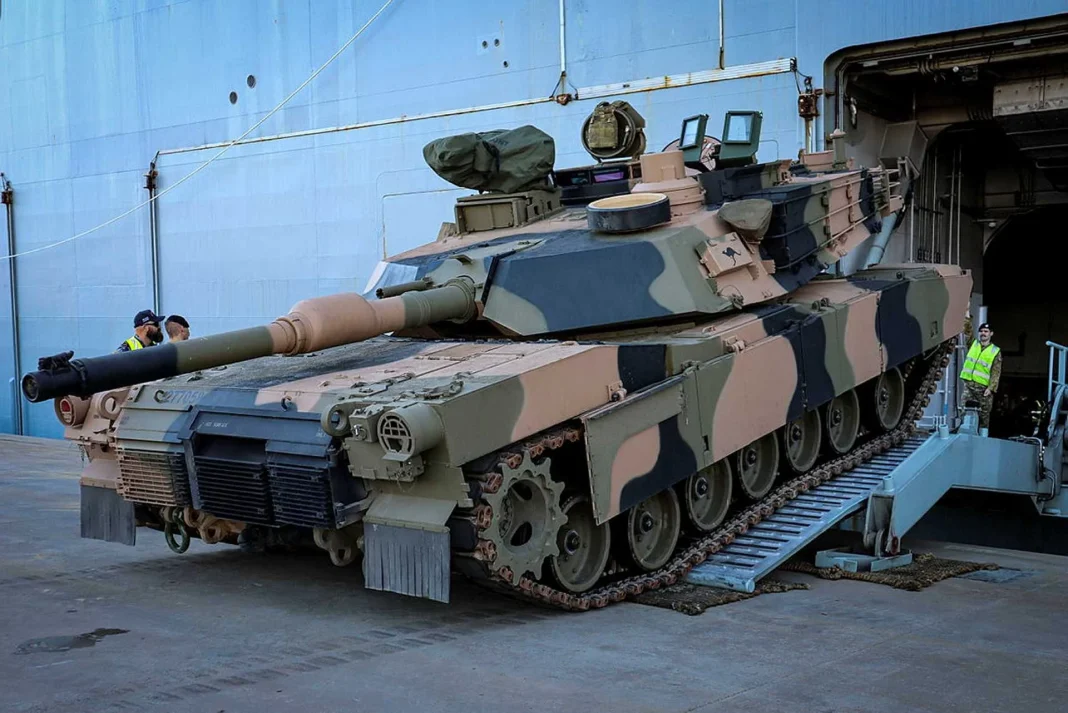 M1A2 SEPv3 Abrams Tank M1A2 SEPv3 Abrams Tanks