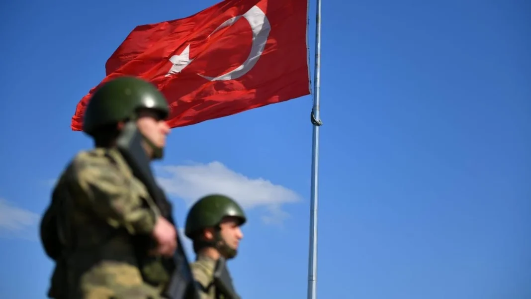 MSB: Hudutlarda 4’Ü Terörist 326 Kişi Yakalandı