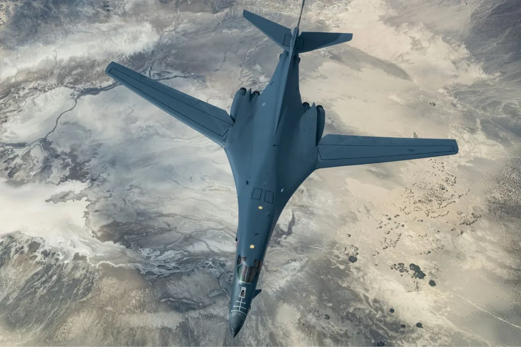 B-1B Lancer B-1B Lancer
