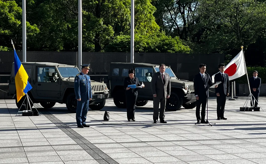 Japonya, Ukrayna’ya 30 Yeni Askeri Araç Gönderdi