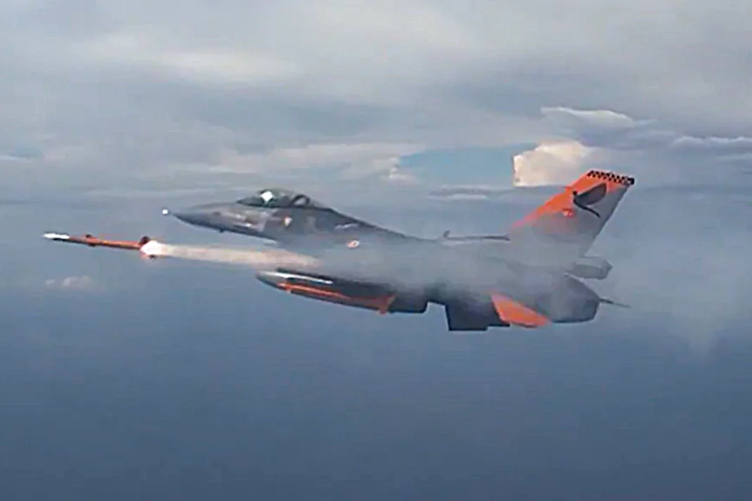 Türkiye, F-16’dan Bozdoğan ve Gökdoğan Hava-Hava Füzelerini Başarıyla Test Etti