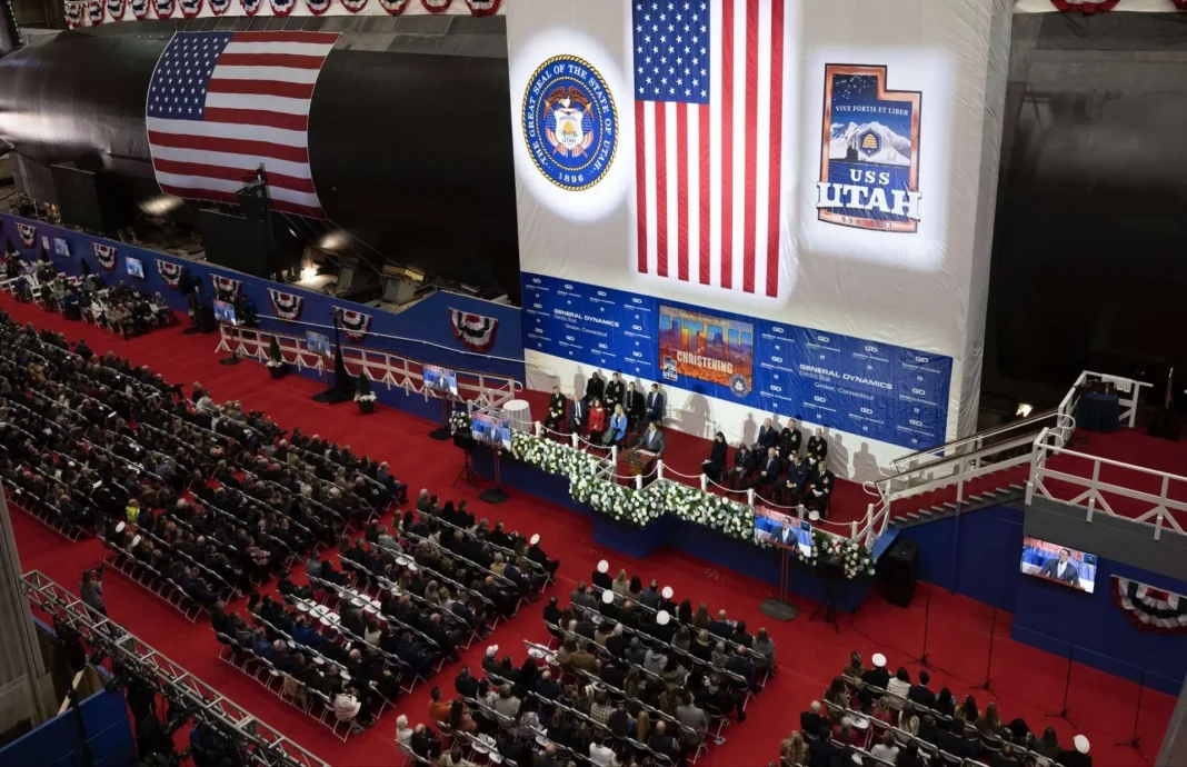 ABD Donanması’nın Yeni Virginia Sınıfı Saldırı Denizaltısı ABD Donanması’nın Yeni Virginia Sınıfı Saldırı Denizaltısı