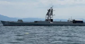 ABD Donanması'nın Yeni Gücü: USX-1 Defiant İnsansız Deniz Aracı