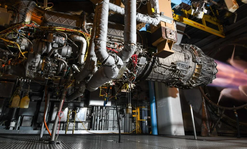 Finlandiya, İlk F135 Motor Montajını Tamamladı