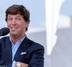Tucker Carlson: ABD, İsrail’e 40 Bin Bomba Gönderiyor