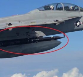 ABD, Super Hornet’te Blackbeard Füzesini Test Etti