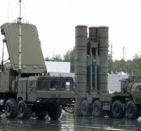 Lavrov: S-400 Transferi İçin Rusya’nın Onayı Şart