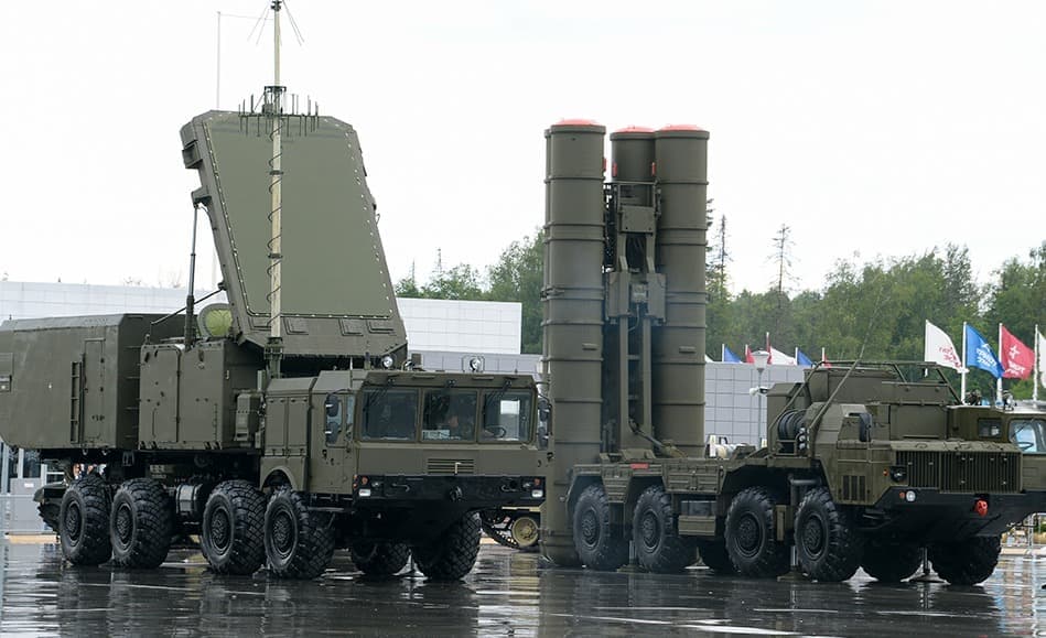 Lavrov: S-400 Transferi İçin Rusya’nın Onayı Şart