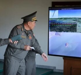 Kuzey Kore, 115 Kilometre Menzilli Güdümlü 240 mm Roketini Test Etti