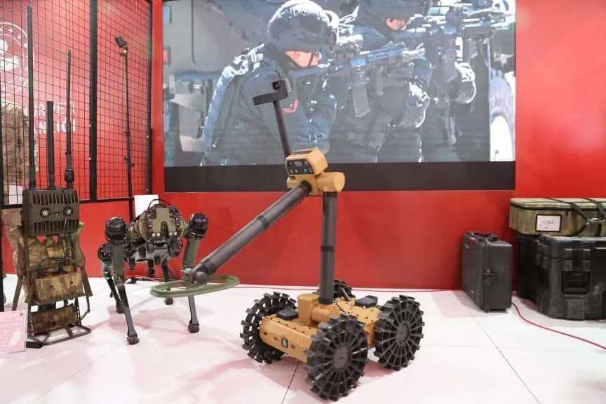 Jandarmanın Yerli Mayın Temizleme Sistemleri TEKNOFEST’te